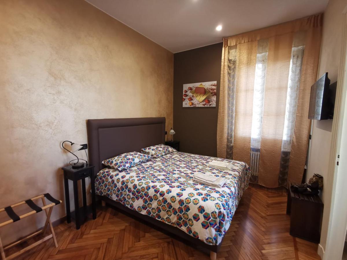 B&B Ad Quintum Torino Колленьо Экстерьер фото